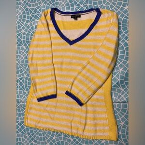 💛TODAY***$12***Willi Smith yellow and cream striped sweater w/royal blue